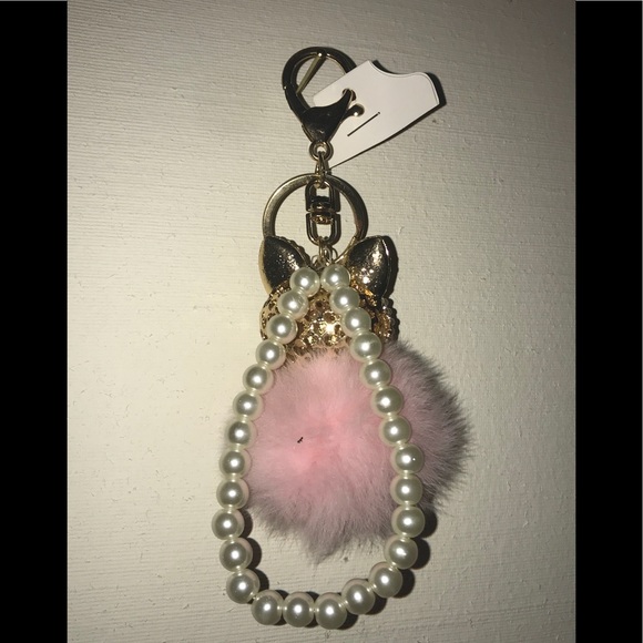 Gorgeous and cute crystal pearl keychain   Wkitty - Picture 3 of 3